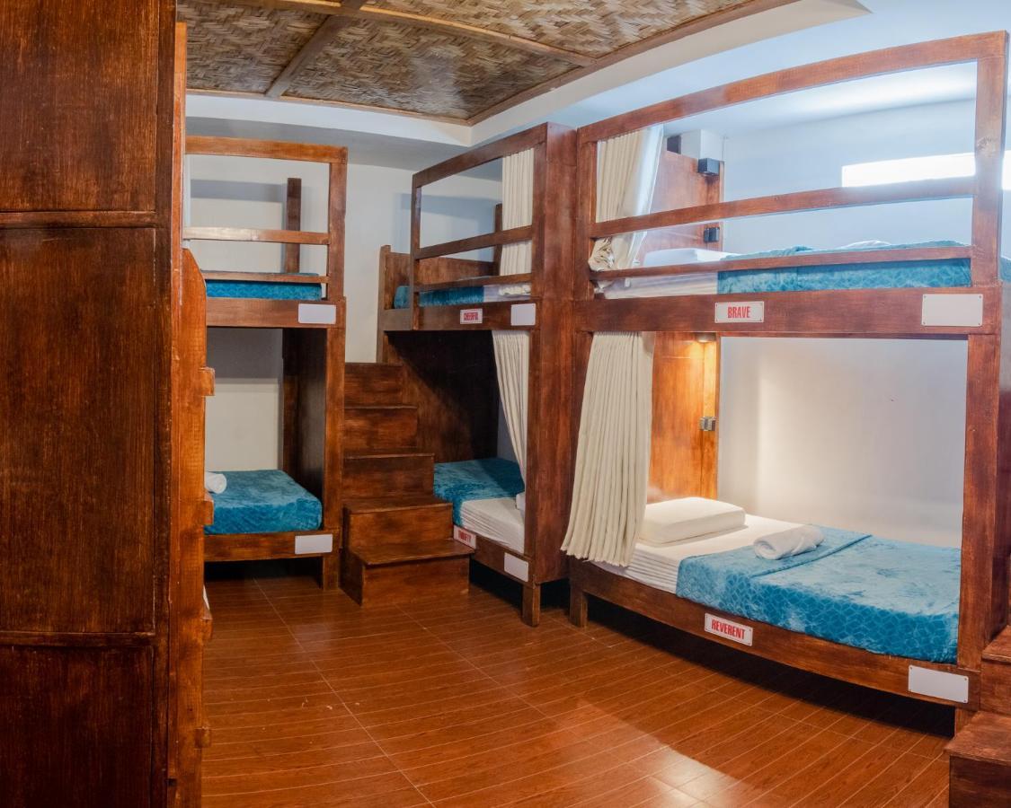 Public House Hostel Lapu-Lapu City Eksteriør billede
